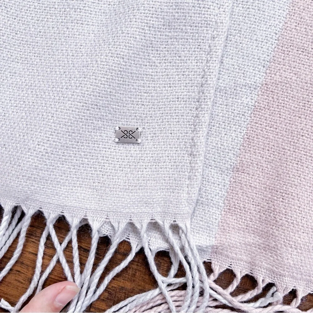 SOIA & KYO • Yadira Woven Scarfigan wrap shawl poncho scarf pink beige fringed